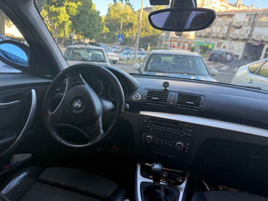 BMW 118d Pack M - Motor Trocado + Manutenção Recente