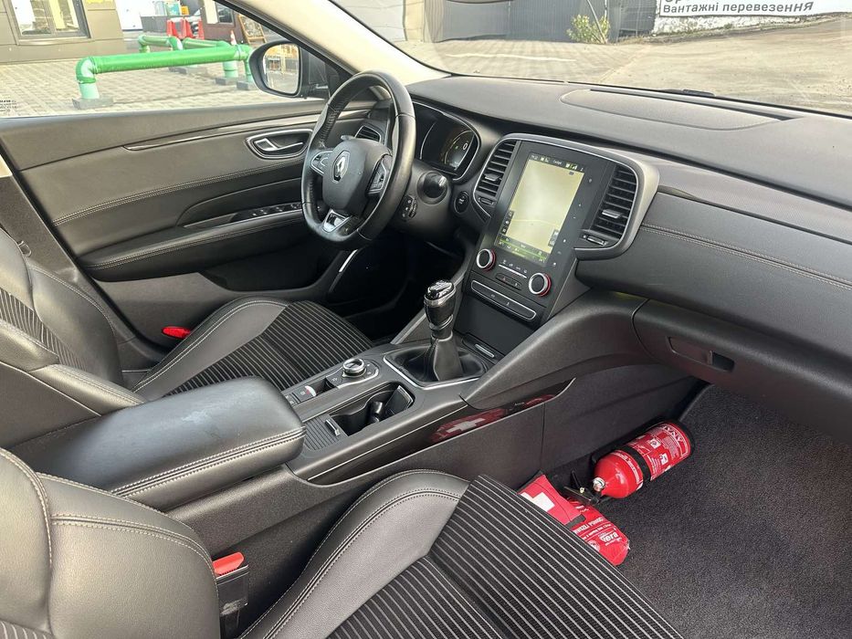 Продам RENAULT Talisman 2015р