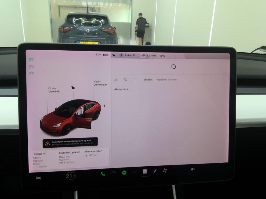 Tesla model 3 rigorosamente impecavel