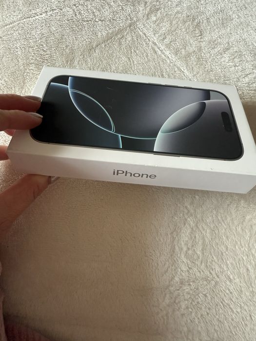 Iphone 16 pro 128Gb na garantia
