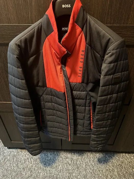 Hugo Boss kurtka L
