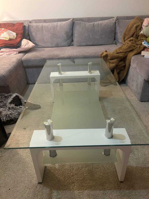 Mesa de centro em ótimo estado com pouco uso