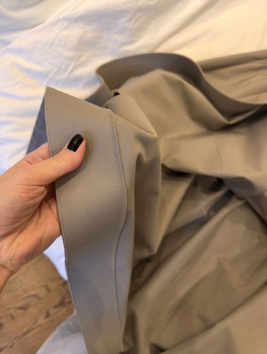 Стильная юбка BAZHANE