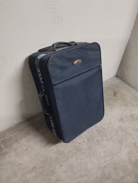 Mala de viagem azul