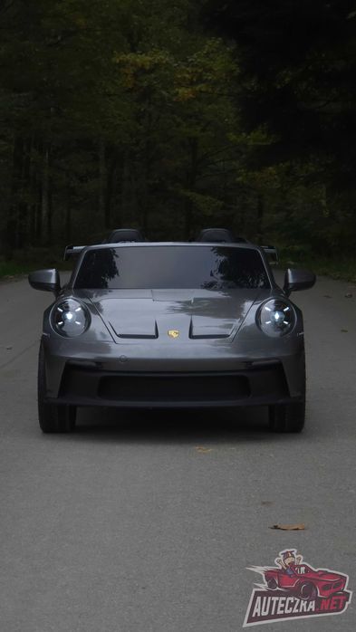 Mocne i szybkie autko PORSCHE 911 STRONG na akumulator 2x280W srebrny