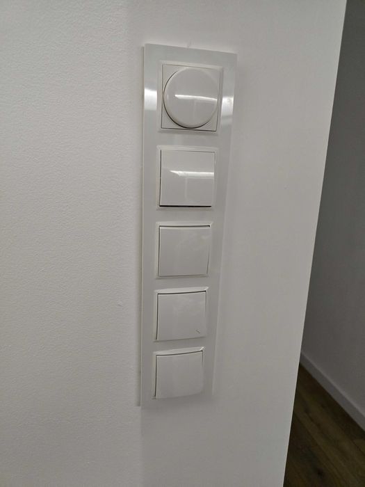 Montaż mebli, lamp, karniszy, Paneli - Szybkie terminy