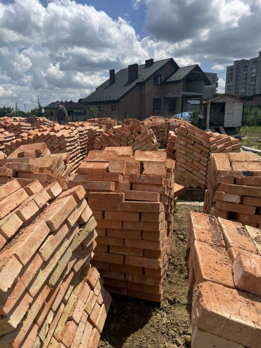 Продам котедж у Новому Роздолі