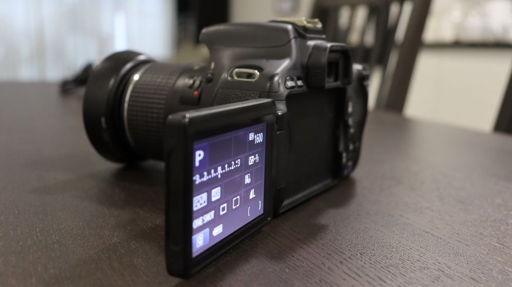 Canon EOS 600D + Lente 28-90mm — Excelente Estado