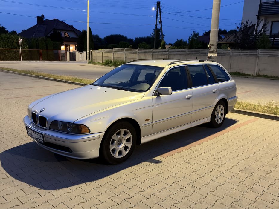 BMW E39 520i 2002r