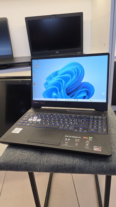 Asus tuf a15  r7  24gb rtx 3050