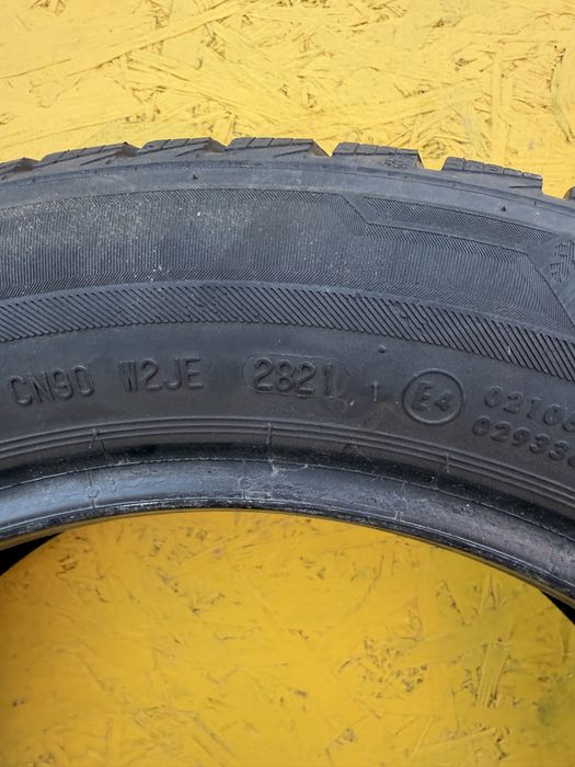 Шини Резина 185.60 R15 Barum Зима