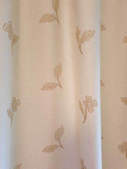 Lote de 2 cortinados em muito bom estado