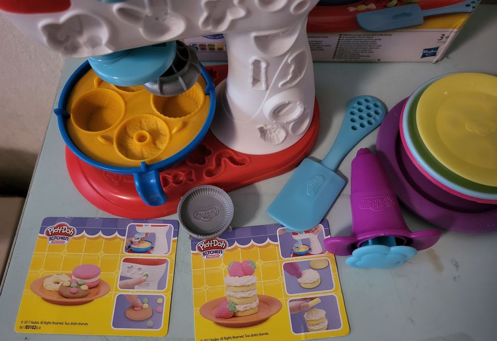 Play doh міксер кухня