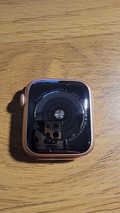 Apple watch 4 - vidro partido