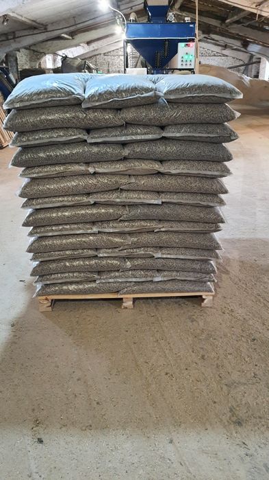 Пелети паливні (Гранули,пілети)і 6-8 мм.