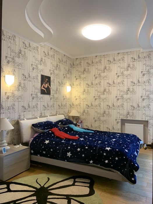 Оренда 4к квартири 128м2, Печерськ, метро Звіринецька, Либідська. Паркінг, резервне живлення