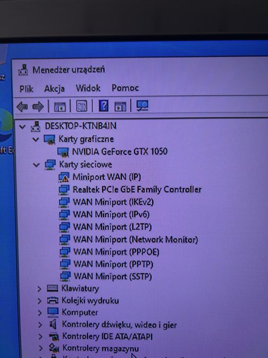 Komputer stacjonarny