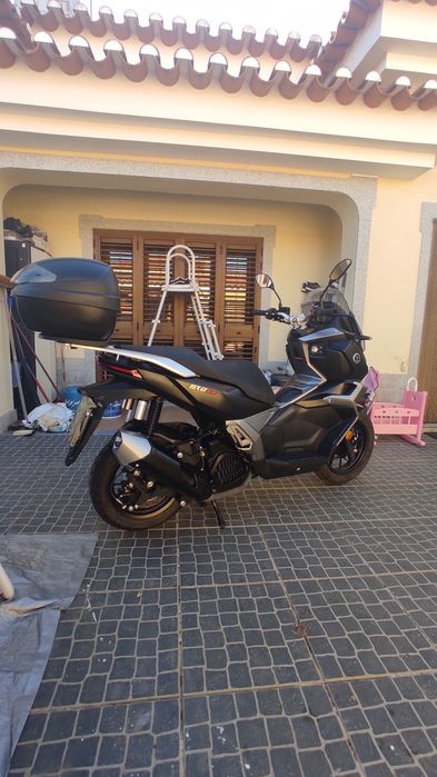 Voge SR1 ADV 125 Croosover