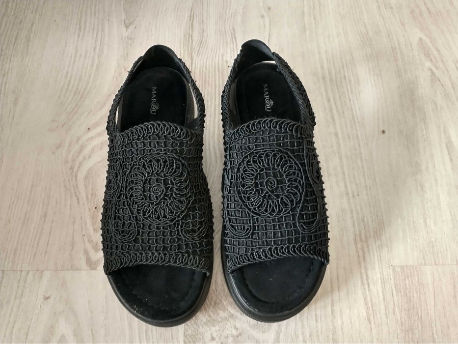 Buty ażurowe damskie