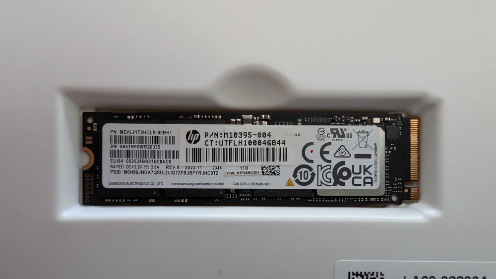 Samsung PM9A1 1TB NVMe SSD PCIe 4.0 (аналог Samsung 980 Pro)