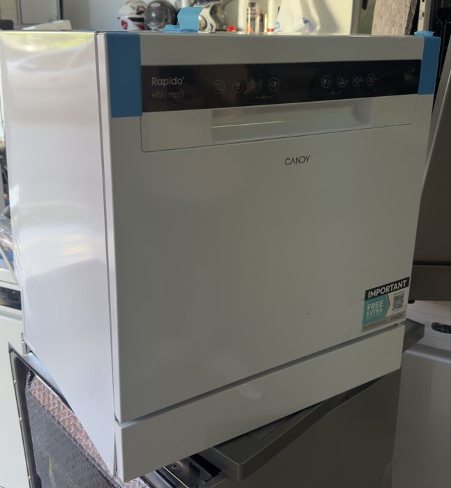 Máquina de Lavar Loiça CANDY CP 8F9FFW (8 Conjuntos - 55 cm - Inox)