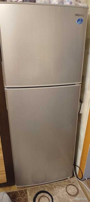 Холодильник Samsung