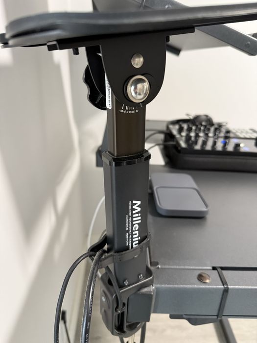 Mesa DJ / Produçãometal regulável