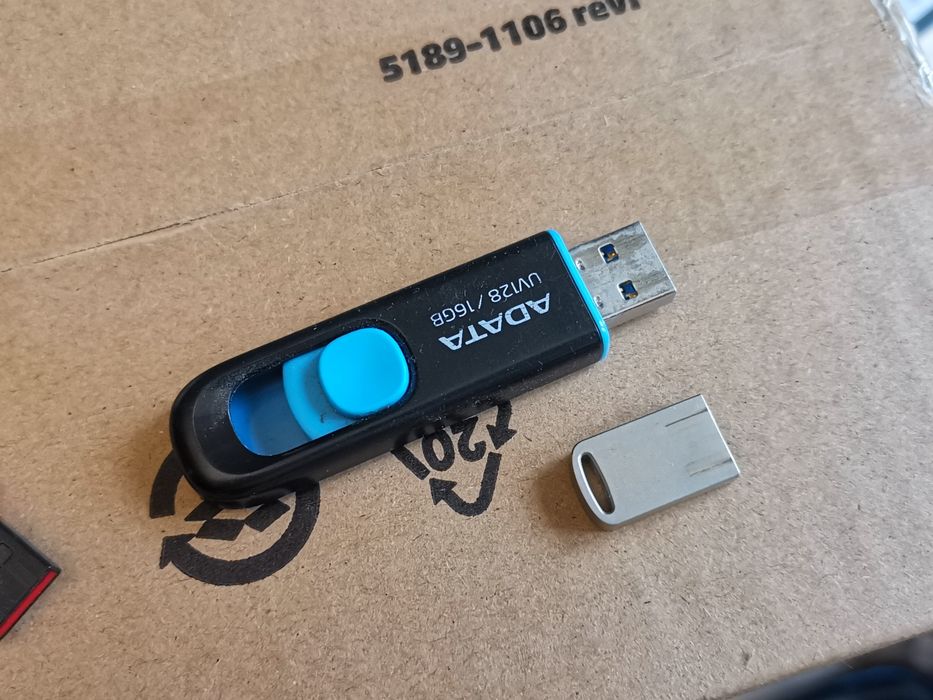 Pendrive 32GB mini