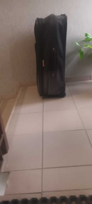 Walizka podróżna DUŻA ,,Roncato" Polecam.