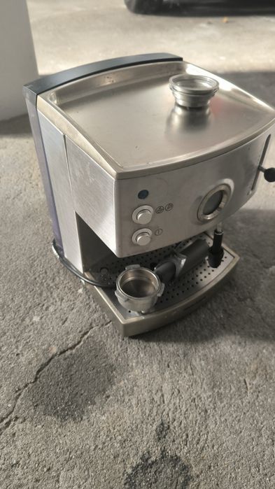Máquina de café expresso MORPHY RICHARDS
