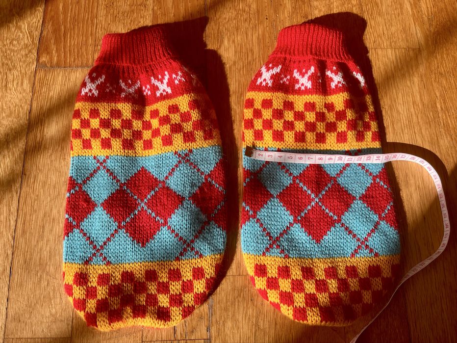 Camisolas em lã para cão