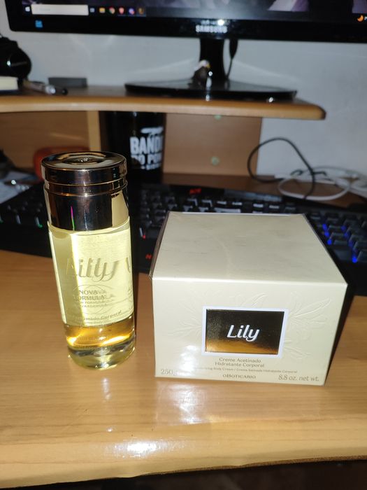 Creme hidratante corporal lily e óleo hidratante corporal lily