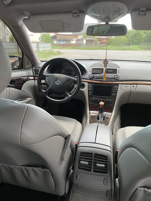 Mercedes e211 , мерседес е211 elegance ( 2.2 дизель )