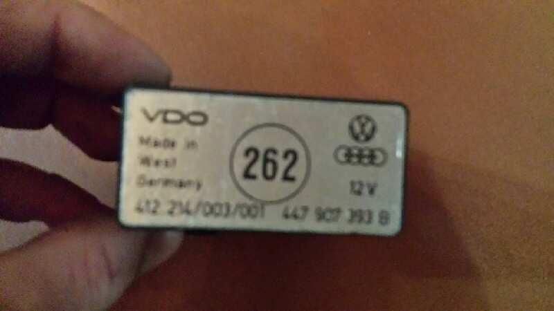 Relé Audi 100 Berlina C4