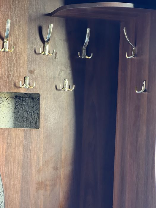 Прихожа .меблі до будинку