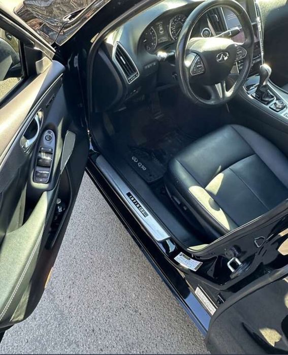 Infinity Q50 2.0t 2017 рік