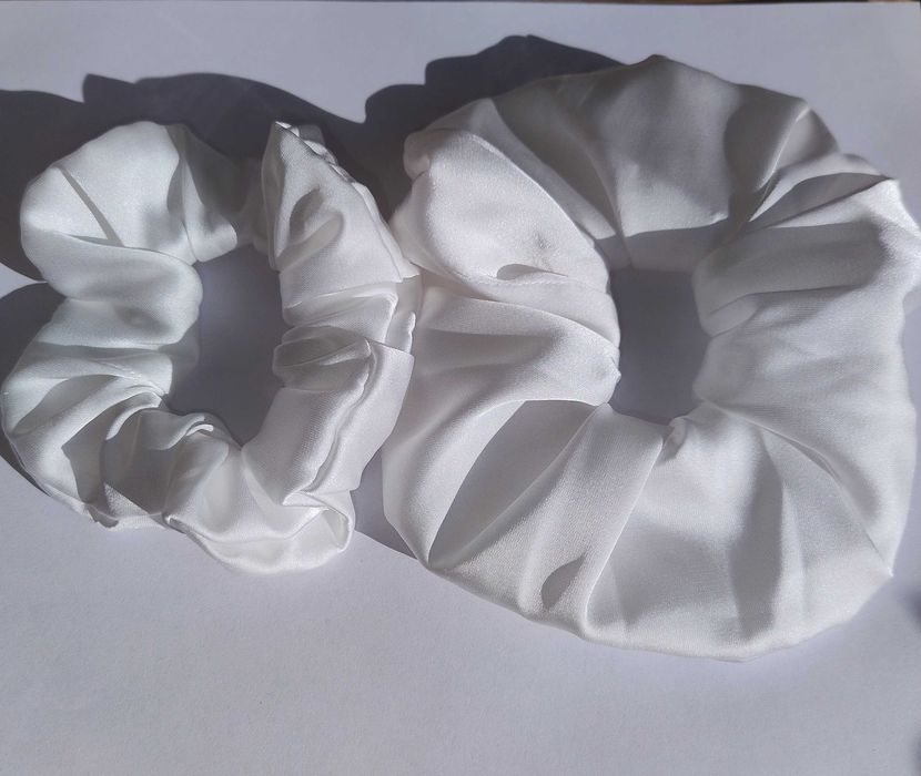 Резинки для волосся