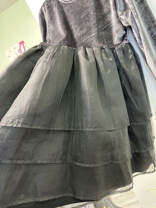 Сукня на дівчинку