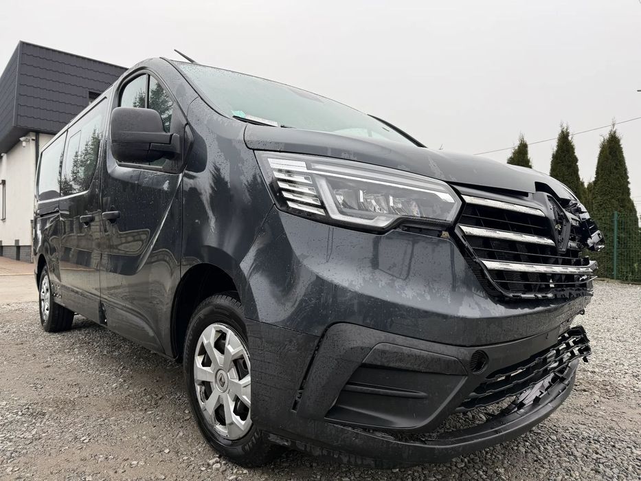 Renault Trafic niski przebieg