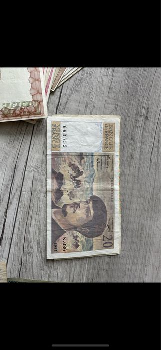 Продам старые купюры разных стран