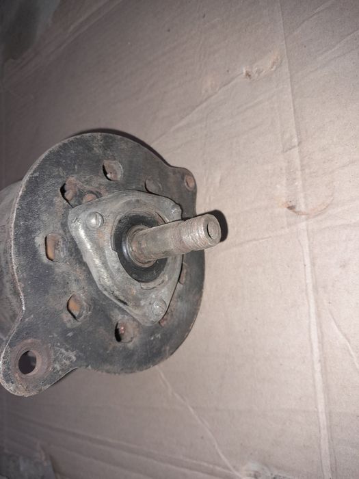 Генератор юмз без шківа