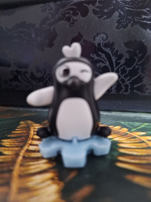 Figurka kinder Applaydu pingwin VQ044