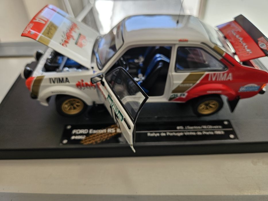 Miniatura 1/18 Ford Escort RS1800 Diabolique