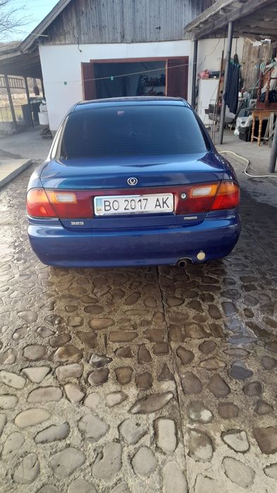 Продам мазду 323 1996р  1,5 бензин