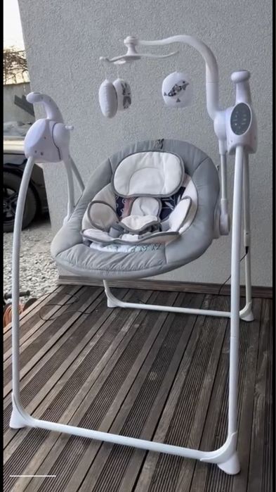 Заколисуючий центр-качалка