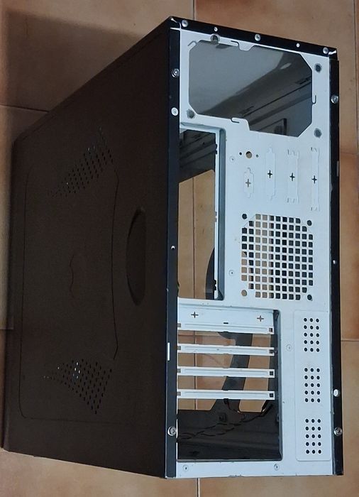 PC Build Case with Transparent Side Panel446076534223677444
