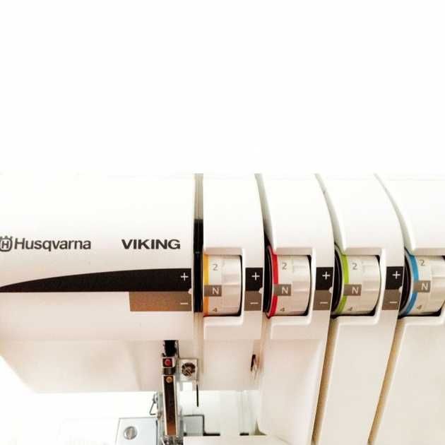 Оверлок Husqvarna® Viking Huskylock S15