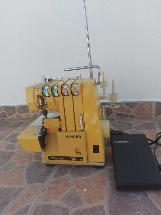 Máquina de costura Singer Ultralock 14 U74B – Acabamento profissional