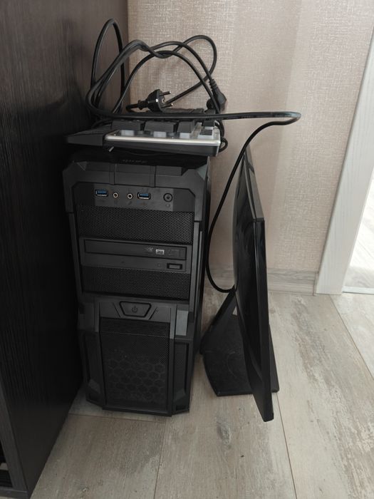 Продам свій ПК GTX 1050 + монітор Dell