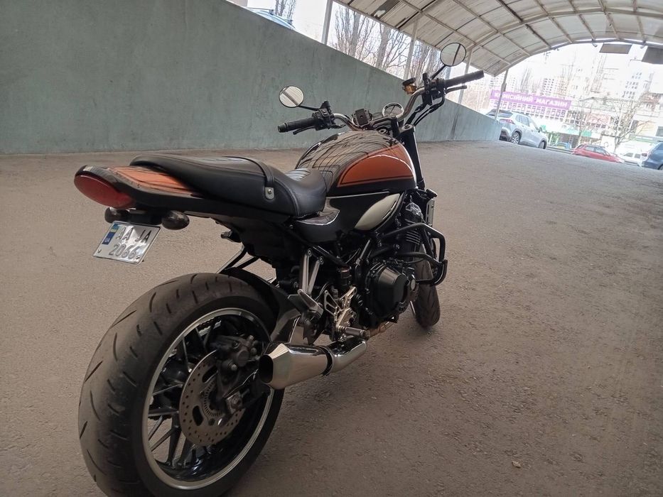 Продам мотоцикл Kawasaki Z900RS